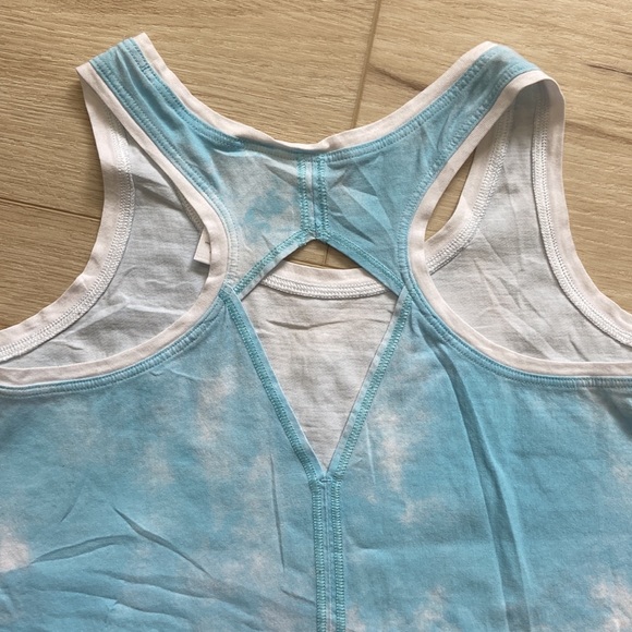 Ivivva by Lululemon tank top with racer back size 7 - Picture 5 of 6